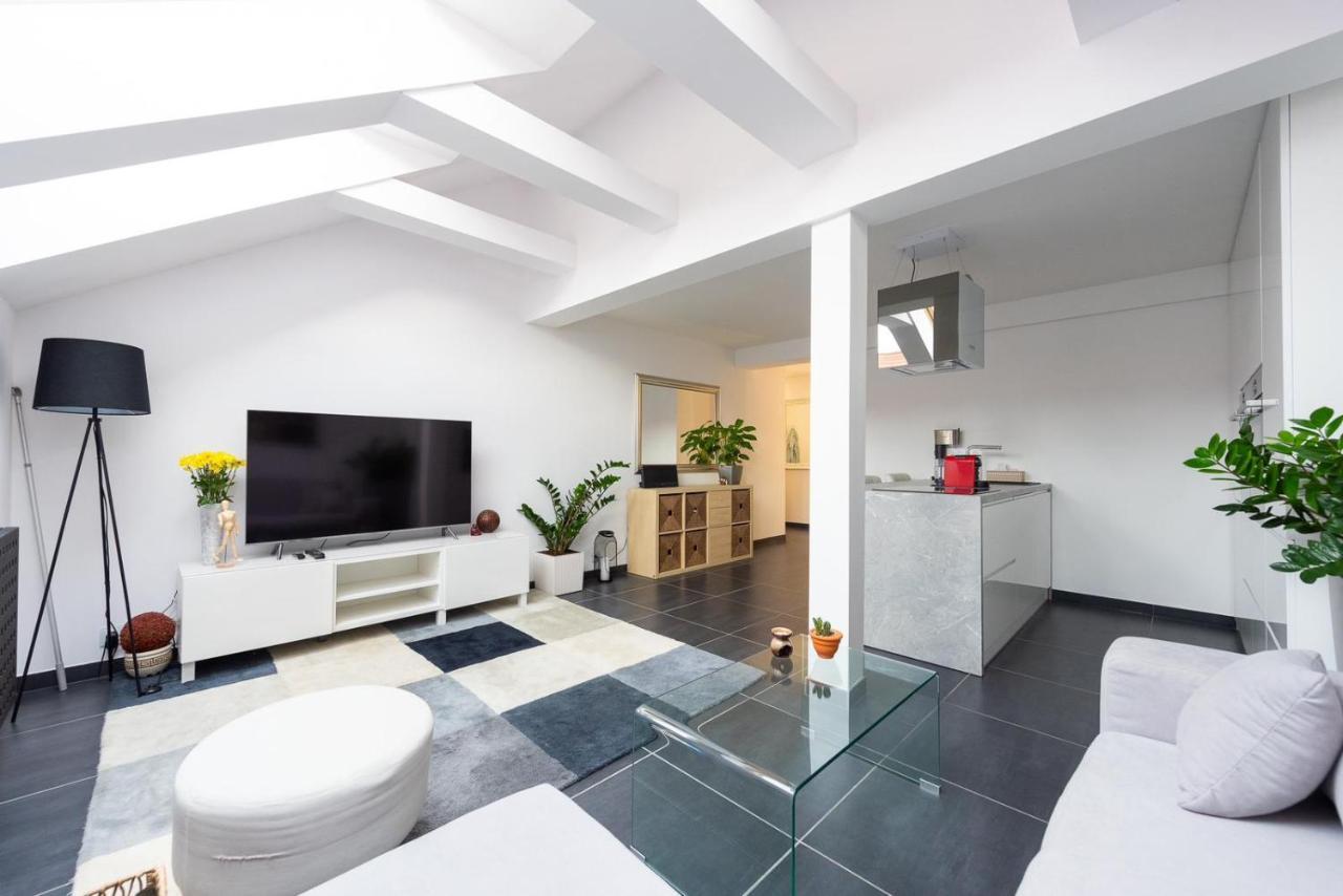 Modaloft Duplex By Rentez Prag Dış mekan fotoğraf